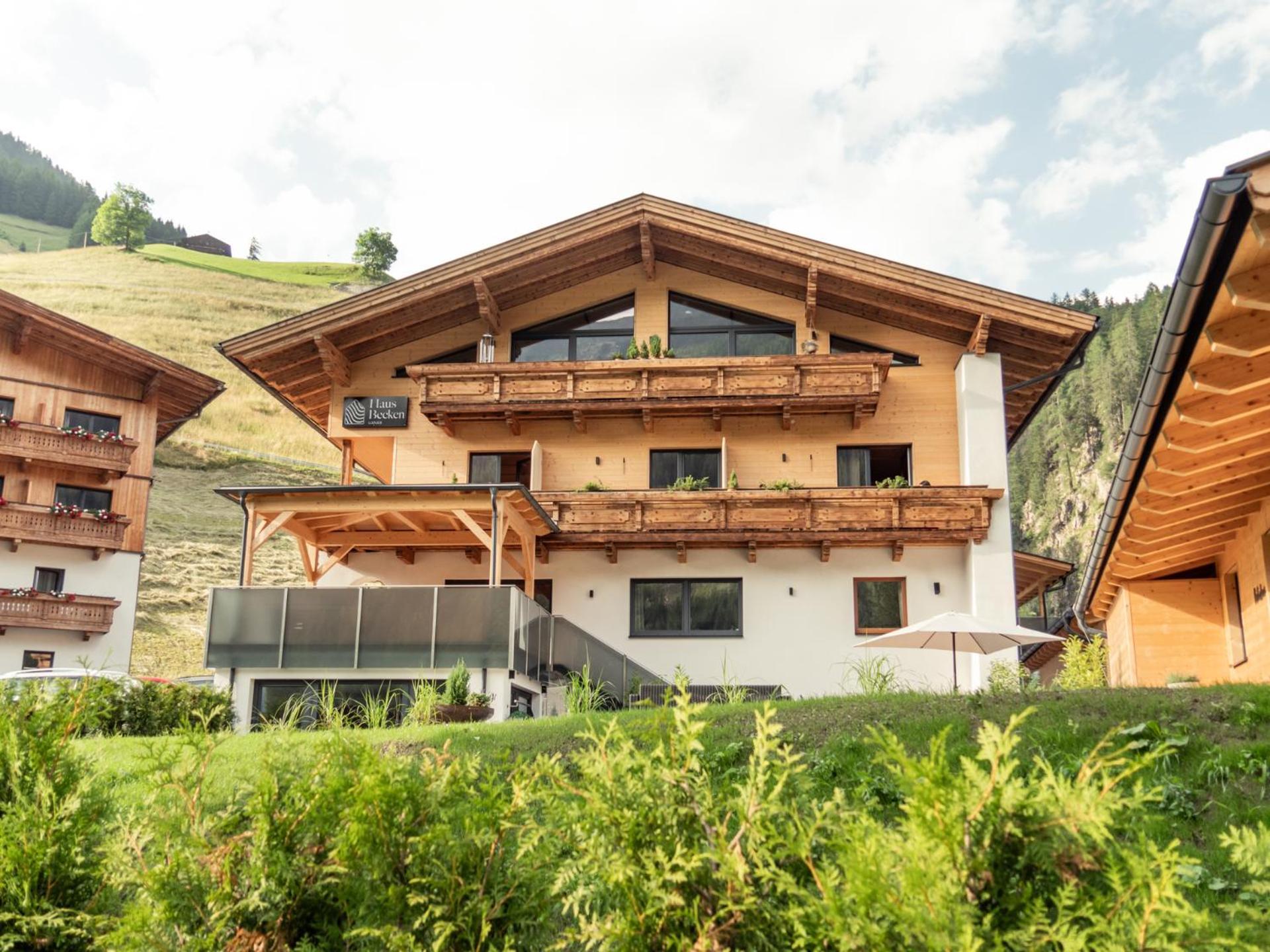 Hotel Haus Becken Sankt Jakob in Defereggen Exterior foto